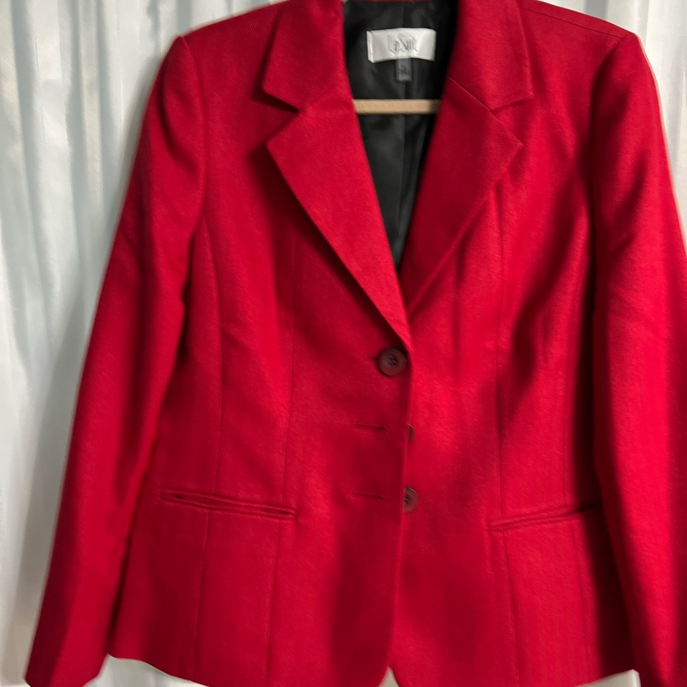 Le Suit Red Herringbone lined pant suit